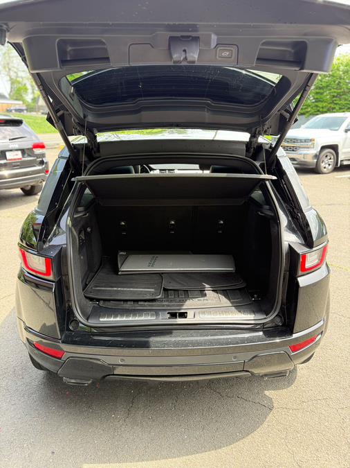 2017 Land Rover Range Rover Evoque 5 Door HSE Dynamic, available for sale in Windsor Locks, Connecticut | JANNA MOTORS LLC. Windsor Locks, Connecticut 2017 Land Rover Range Rover Evoque 5 Door HSE Dynamic, available for sale in Windsor Locks, Connecticut | JANNA MOTORS LLC. Windsor Locks, Connecticut