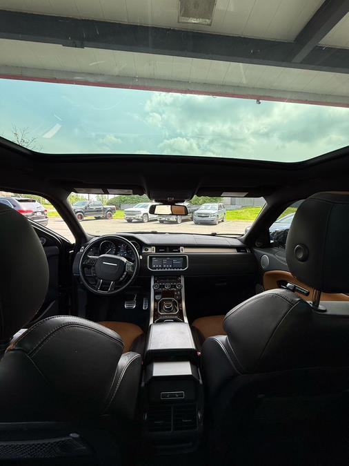 2017 Land Rover Range Rover Evoque 5 Door HSE Dynamic, available for sale in Windsor Locks, Connecticut | JANNA MOTORS LLC. Windsor Locks, Connecticut 2017 Land Rover Range Rover Evoque 5 Door HSE Dynamic, available for sale in Windsor Locks, Connecticut | JANNA MOTORS LLC. Windsor Locks, Connecticut