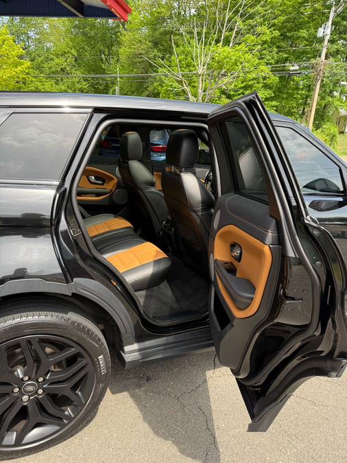 2017 Land Rover Range Rover Evoque 5 Door HSE Dynamic, available for sale in Windsor Locks, Connecticut | JANNA MOTORS LLC. Windsor Locks, Connecticut 2017 Land Rover Range Rover Evoque 5 Door HSE Dynamic, available for sale in Windsor Locks, Connecticut | JANNA MOTORS LLC. Windsor Locks, Connecticut