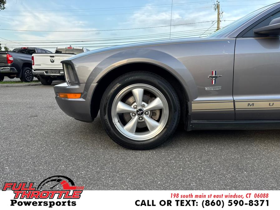 2007 Ford Mustang 2dr Cpe Deluxe, available for sale in East Windsor, Connecticut | Full Throttle Power Sports LLC. East Windsor, Connecticut 2007 Ford Mustang 2dr Cpe Deluxe, available for sale in East Windsor, Connecticut | Full Throttle Power Sports LLC. East Windsor, Connecticut