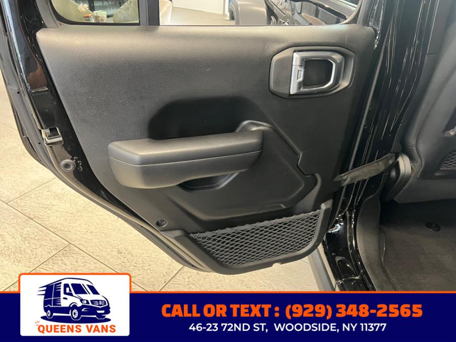 2021 Jeep Wrangler Unlimited Rubicon 4x4, available for sale in Woodside, New York | Queens Vans LLC. Woodside, New York 2021 Jeep Wrangler Unlimited Rubicon 4x4, available for sale in Woodside, New York | Queens Vans LLC. Woodside, New York