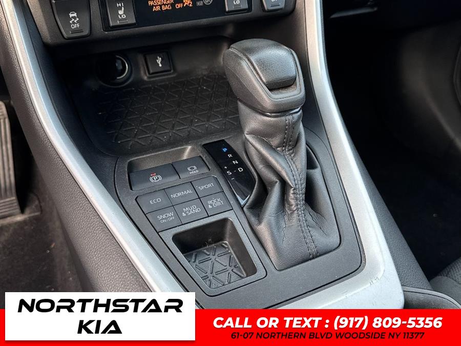 2022 Toyota Rav4 XLE, available for sale in Woodside, New York | Northstar Kia - Used Cars Super Center. Woodside, New York 2022 Toyota Rav4 XLE, available for sale in Woodside, New York | Northstar Kia - Used Cars Super Center. Woodside, New York