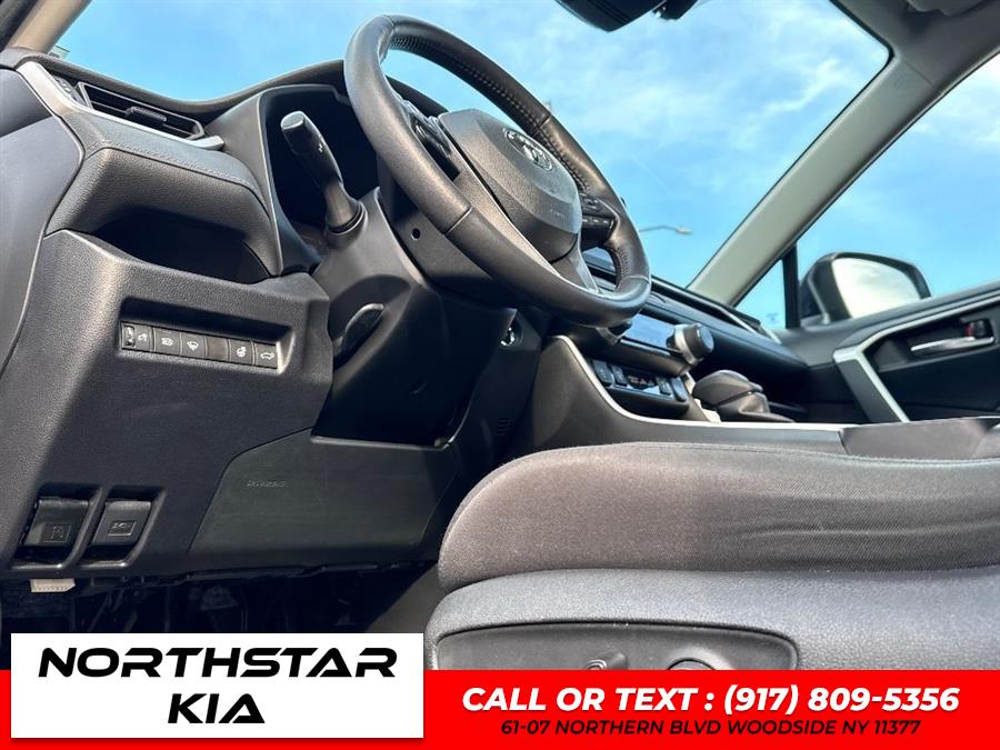 2022 Toyota Rav4 XLE, available for sale in Woodside, New York | Northstar Kia - Used Cars Super Center. Woodside, New York 2022 Toyota Rav4 XLE, available for sale in Woodside, New York | Northstar Kia - Used Cars Super Center. Woodside, New York
