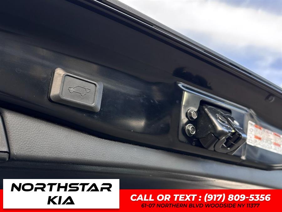 2022 Toyota Rav4 XLE, available for sale in Woodside, New York | Northstar Kia - Used Cars Super Center. Woodside, New York 2022 Toyota Rav4 XLE, available for sale in Woodside, New York | Northstar Kia - Used Cars Super Center. Woodside, New York