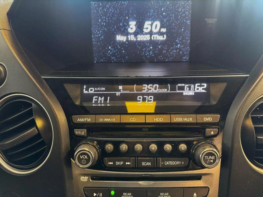 2012 Honda Pilot Touring Sport Utility 4D, available for sale in Santa Ana, California | K&T Motor LLC. Santa Ana, California 2012 Honda Pilot Touring Sport Utility 4D, available for sale in Santa Ana, California | K&T Motor LLC. Santa Ana, California