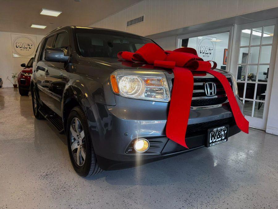 2012 Honda Pilot Touring Sport Utility 4D, available for sale in Santa Ana, California | K&T Motor LLC. Santa Ana, California 2012 Honda Pilot Touring Sport Utility 4D, available for sale in Santa Ana, California | K&T Motor LLC. Santa Ana, California