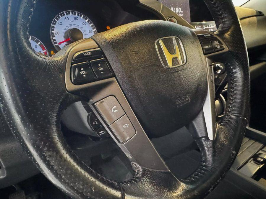 2012 Honda Pilot Touring Sport Utility 4D, available for sale in Santa Ana, California | K&T Motor LLC. Santa Ana, California 2012 Honda Pilot Touring Sport Utility 4D, available for sale in Santa Ana, California | K&T Motor LLC. Santa Ana, California