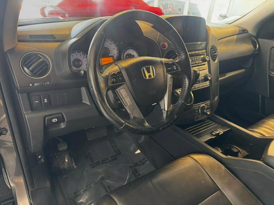 2012 Honda Pilot Touring Sport Utility 4D, available for sale in Santa Ana, California | K&T Motor LLC. Santa Ana, California 2012 Honda Pilot Touring Sport Utility 4D, available for sale in Santa Ana, California | K&T Motor LLC. Santa Ana, California