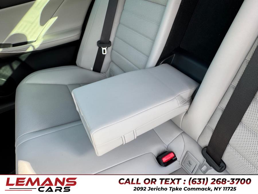 2016 Lexus IS 300 4dr Sdn AWD, available for sale in Commack, New York | Lemans Cars. Commack, New York 2016 Lexus IS 300 4dr Sdn AWD, available for sale in Commack, New York | Lemans Cars. Commack, New York