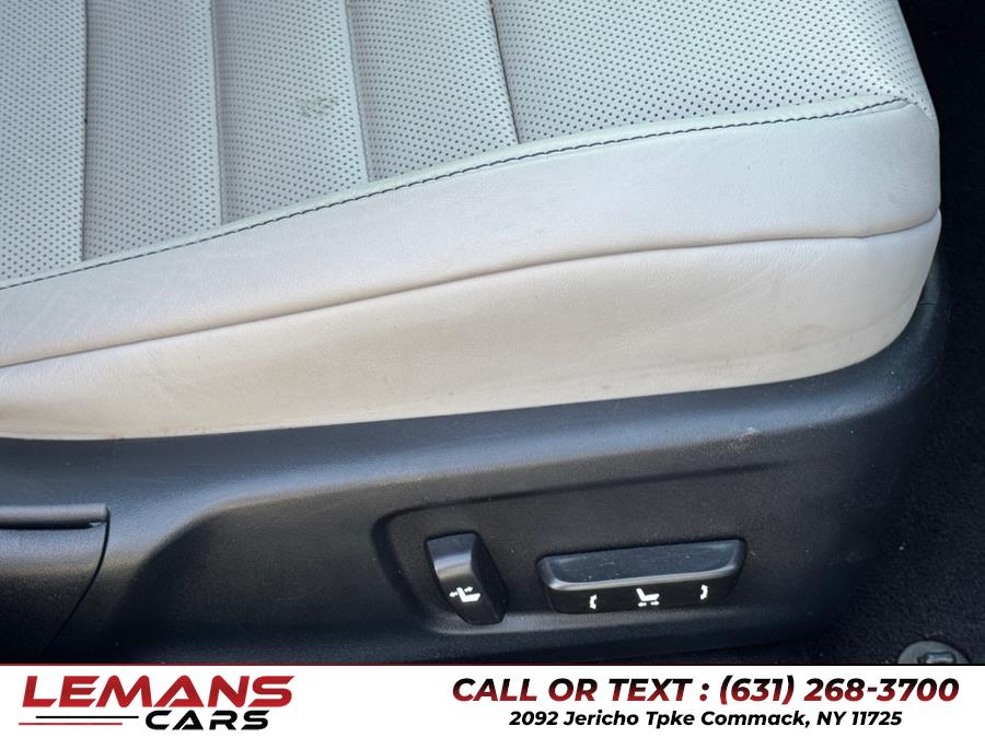 2016 Lexus IS 300 4dr Sdn AWD, available for sale in Commack, New York | Lemans Cars. Commack, New York 2016 Lexus IS 300 4dr Sdn AWD, available for sale in Commack, New York | Lemans Cars. Commack, New York