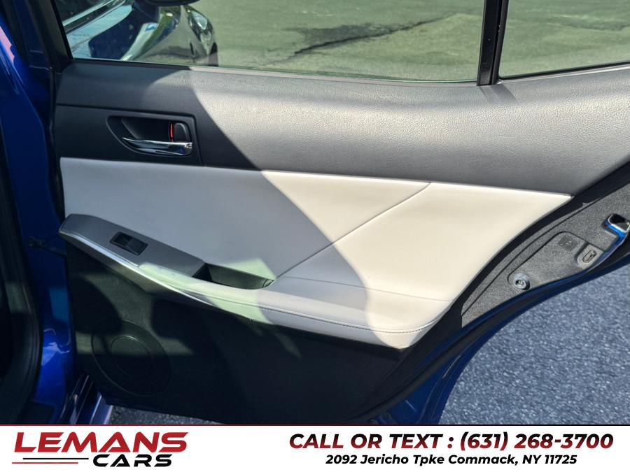 2016 Lexus IS 300 4dr Sdn AWD, available for sale in Commack, New York | Lemans Cars. Commack, New York 2016 Lexus IS 300 4dr Sdn AWD, available for sale in Commack, New York | Lemans Cars. Commack, New York