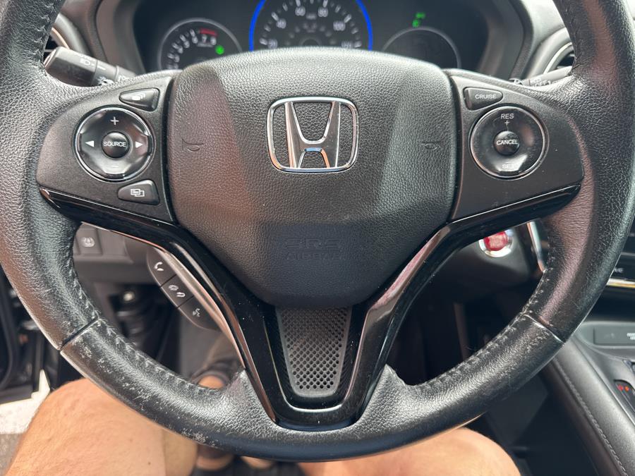 2016 Honda HR-V AWD 4dr EX-L w/Navi, available for sale in Waterbury, Connecticut | National Auto Brokers, Inc.. Waterbury, Connecticut 2016 Honda HR-V AWD 4dr EX-L w/Navi, available for sale in Waterbury, Connecticut | National Auto Brokers, Inc.. Waterbury, Connecticut