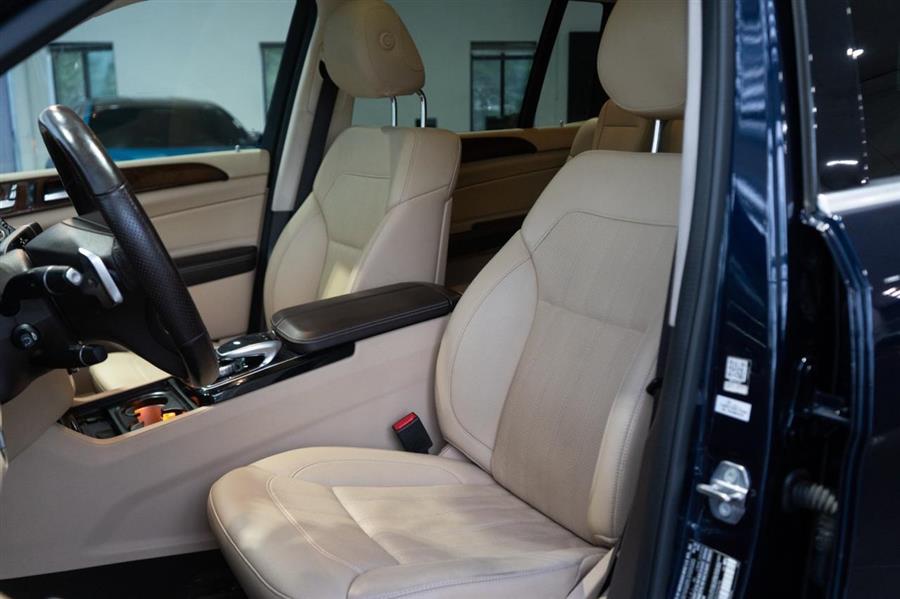 2019 Mercedes-benz Gls GLS 450 4MATIC, available for sale in Woodside, New York | Drive Central. Woodside, New York 2019 Mercedes-benz Gls GLS 450 4MATIC, available for sale in Woodside, New York | Drive Central. Woodside, New York