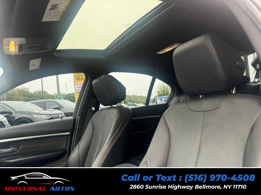 2018 BMW 3 Series 330i xDrive Sedan, available for sale in Bellmore, New York | Universal Autos. Bellmore, New York 2018 BMW 3 Series 330i xDrive Sedan, available for sale in Bellmore, New York | Universal Autos. Bellmore, New York