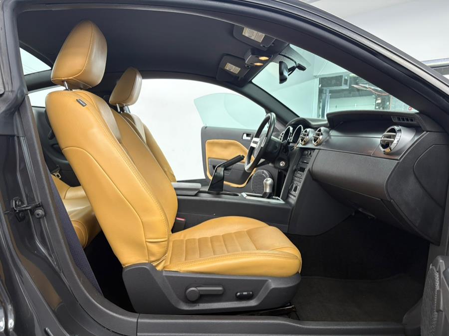 2007 Ford Mustang 2dr Cpe GT Deluxe, available for sale in Elizabeth, New Jersey | Dream Auto Group. Elizabeth, New Jersey 2007 Ford Mustang 2dr Cpe GT Deluxe, available for sale in Elizabeth, New Jersey | Dream Auto Group. Elizabeth, New Jersey