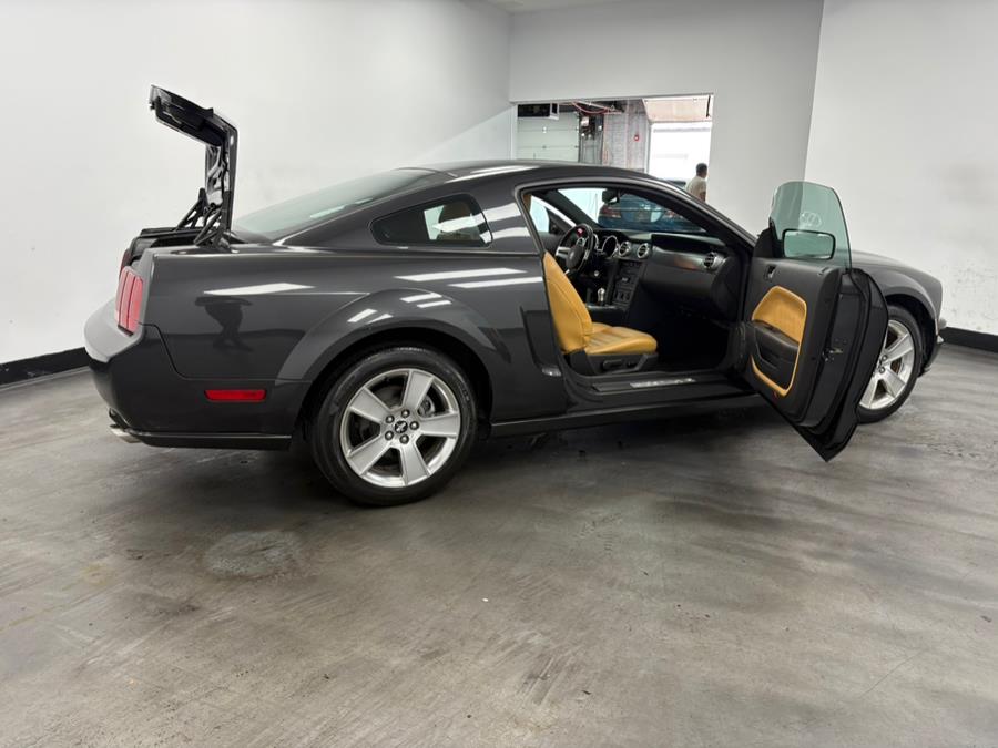 2007 Ford Mustang 2dr Cpe GT Deluxe, available for sale in Elizabeth, New Jersey | Dream Auto Group. Elizabeth, New Jersey 2007 Ford Mustang 2dr Cpe GT Deluxe, available for sale in Elizabeth, New Jersey | Dream Auto Group. Elizabeth, New Jersey