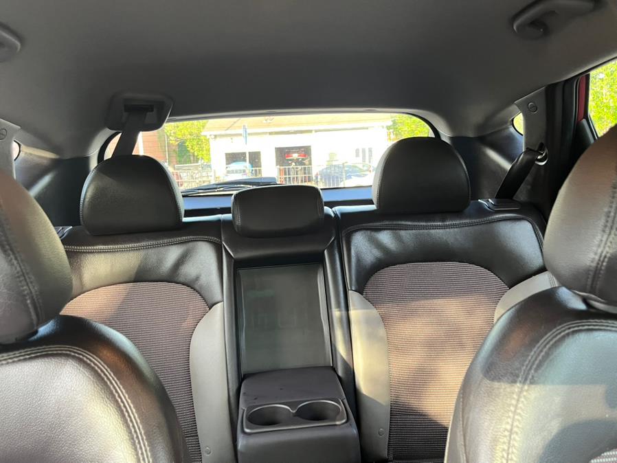 2013 Hyundai Tucson FWD 4dr Auto GLS, available for sale in Springfield, Massachusetts | Jordan Auto Sales Inc. Springfield, Massachusetts 2013 Hyundai Tucson FWD 4dr Auto GLS, available for sale in Springfield, Massachusetts | Jordan Auto Sales Inc. Springfield, Massachusetts