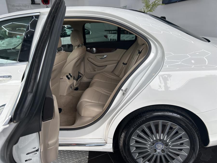 2015 Mercedes-Benz C-Class 4dr Sdn C 300 Sport 4MATIC, available for sale in Jersey City, New Jersey | Luxe Auto Galleria. Jersey City, New Jersey 2015 Mercedes-Benz C-Class 4dr Sdn C 300 Sport 4MATIC, available for sale in Jersey City, New Jersey | Luxe Auto Galleria. Jersey City, New Jersey