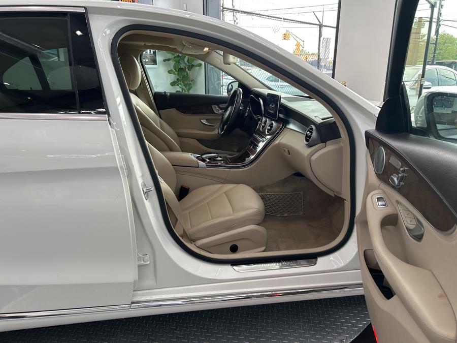 2015 Mercedes-Benz C-Class 4dr Sdn C 300 Sport 4MATIC, available for sale in Jersey City, New Jersey | Luxe Auto Galleria. Jersey City, New Jersey 2015 Mercedes-Benz C-Class 4dr Sdn C 300 Sport 4MATIC, available for sale in Jersey City, New Jersey | Luxe Auto Galleria. Jersey City, New Jersey