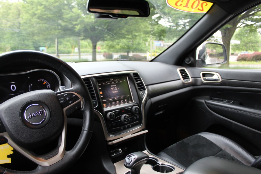 2015 Jeep Grand Cherokee 4WD 4dr Altitude, available for sale in New Britain, Connecticut | Universal Motors LLC. New Britain, Connecticut 2015 Jeep Grand Cherokee 4WD 4dr Altitude, available for sale in New Britain, Connecticut | Universal Motors LLC. New Britain, Connecticut