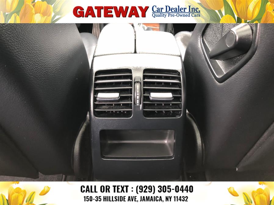 2012 Mercedes-Benz GLK-Class 4MATIC 4dr GLK350, available for sale in Hempstead, New York | VIP Auto Credit Express. Hempstead, New York 2012 Mercedes-Benz GLK-Class 4MATIC 4dr GLK350, available for sale in Hempstead, New York | VIP Auto Credit Express. Hempstead, New York
