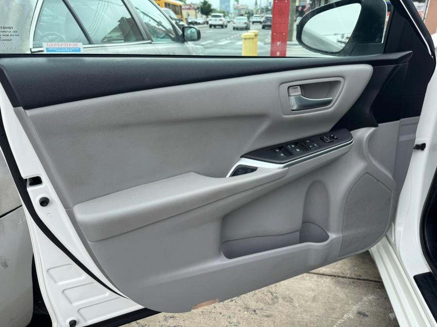 2015 Toyota Camry 4dr Sdn I4 Auto SE (Natl), available for sale in Jamaica, New York | Sunrise Autoland. Jamaica, New York 2015 Toyota Camry 4dr Sdn I4 Auto SE (Natl), available for sale in Jamaica, New York | Sunrise Autoland. Jamaica, New York