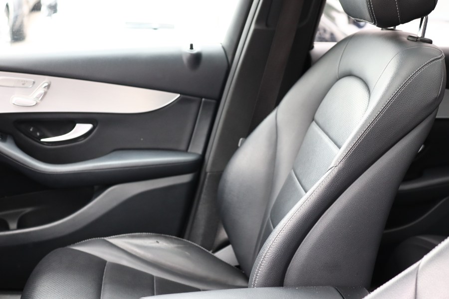 2019 Mercedes-Benz GLC GLC 300 4MATIC SUV, available for sale in Jamaica, New York | Hillside Auto Mall Inc.. Jamaica, New York 2019 Mercedes-Benz GLC GLC 300 4MATIC SUV, available for sale in Jamaica, New York | Hillside Auto Mall Inc.. Jamaica, New York