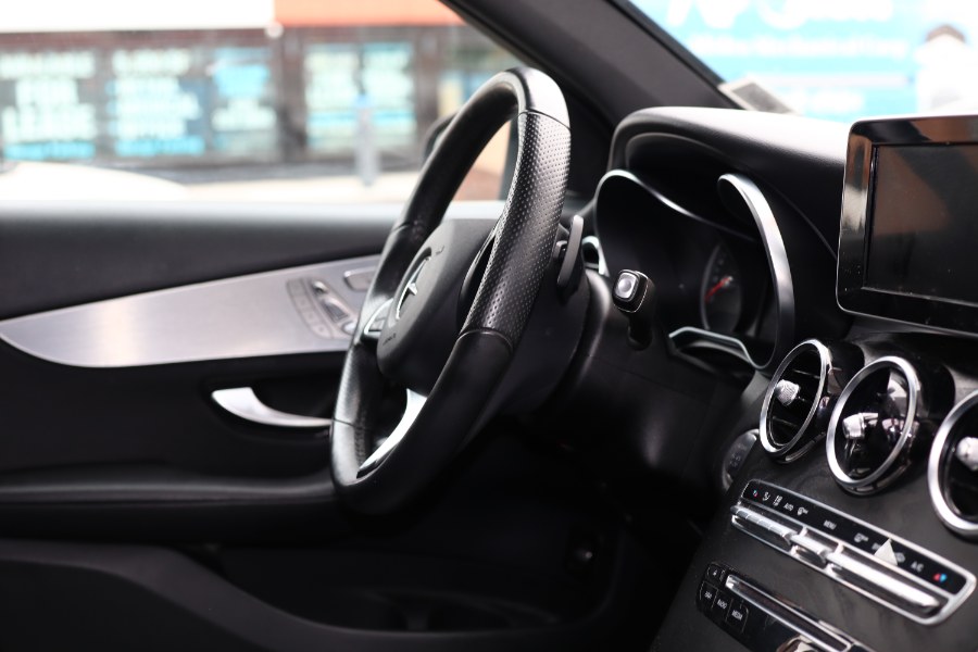 2019 Mercedes-Benz GLC GLC 300 4MATIC SUV, available for sale in Jamaica, New York | Hillside Auto Mall Inc.. Jamaica, New York 2019 Mercedes-Benz GLC GLC 300 4MATIC SUV, available for sale in Jamaica, New York | Hillside Auto Mall Inc.. Jamaica, New York