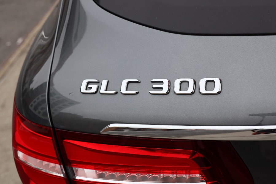 2019 Mercedes-Benz GLC GLC 300 4MATIC SUV, available for sale in Jamaica, New York | Hillside Auto Mall Inc.. Jamaica, New York 2019 Mercedes-Benz GLC GLC 300 4MATIC SUV, available for sale in Jamaica, New York | Hillside Auto Mall Inc.. Jamaica, New York