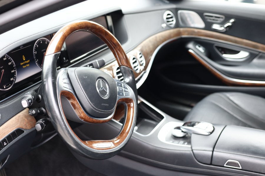 2015 Mercedes-Benz S-Class 4dr Sdn S 550 4MATIC, available for sale in Jamaica, New York | Hillside Auto Mall Inc.. Jamaica, New York 2015 Mercedes-Benz S-Class 4dr Sdn S 550 4MATIC, available for sale in Jamaica, New York | Hillside Auto Mall Inc.. Jamaica, New York