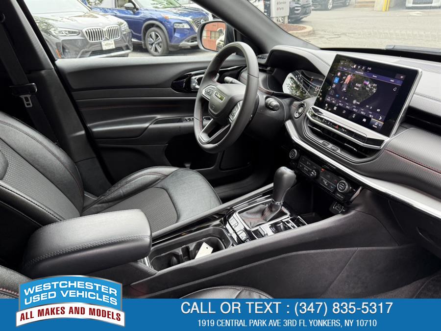 2024 Jeep Compass Trailhawk, available for sale in Yonkers, New York | Apex Westchester Used Vehicles. Yonkers, New York 2024 Jeep Compass Trailhawk, available for sale in Yonkers, New York | Apex Westchester Used Vehicles. Yonkers, New York