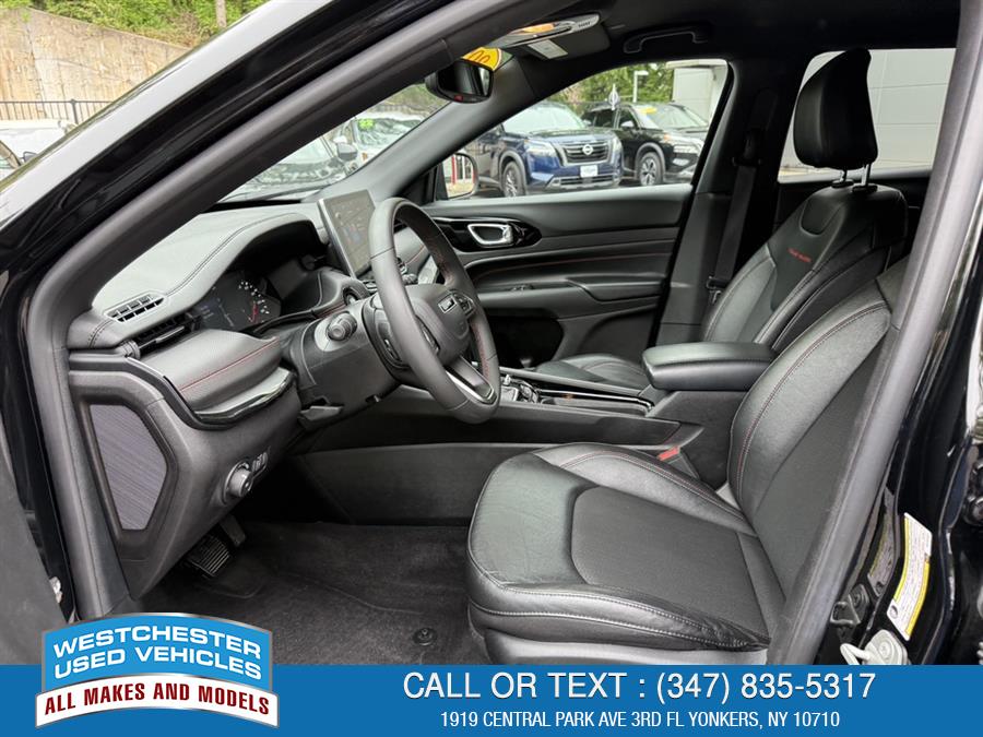 2024 Jeep Compass Trailhawk, available for sale in Yonkers, New York | Apex Westchester Used Vehicles. Yonkers, New York 2024 Jeep Compass Trailhawk, available for sale in Yonkers, New York | Apex Westchester Used Vehicles. Yonkers, New York
