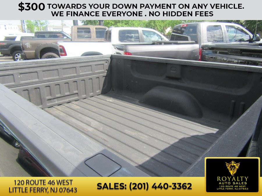 2015 Chevrolet Silverado 1500 4WD Double Cab 143.5" LT w/1LT, available for sale in Little Ferry, New Jersey | Royalty Auto Sales. Little Ferry, New Jersey 2015 Chevrolet Silverado 1500 4WD Double Cab 143.5" LT w/1LT, available for sale in Little Ferry, New Jersey | Royalty Auto Sales. Little Ferry, New Jersey