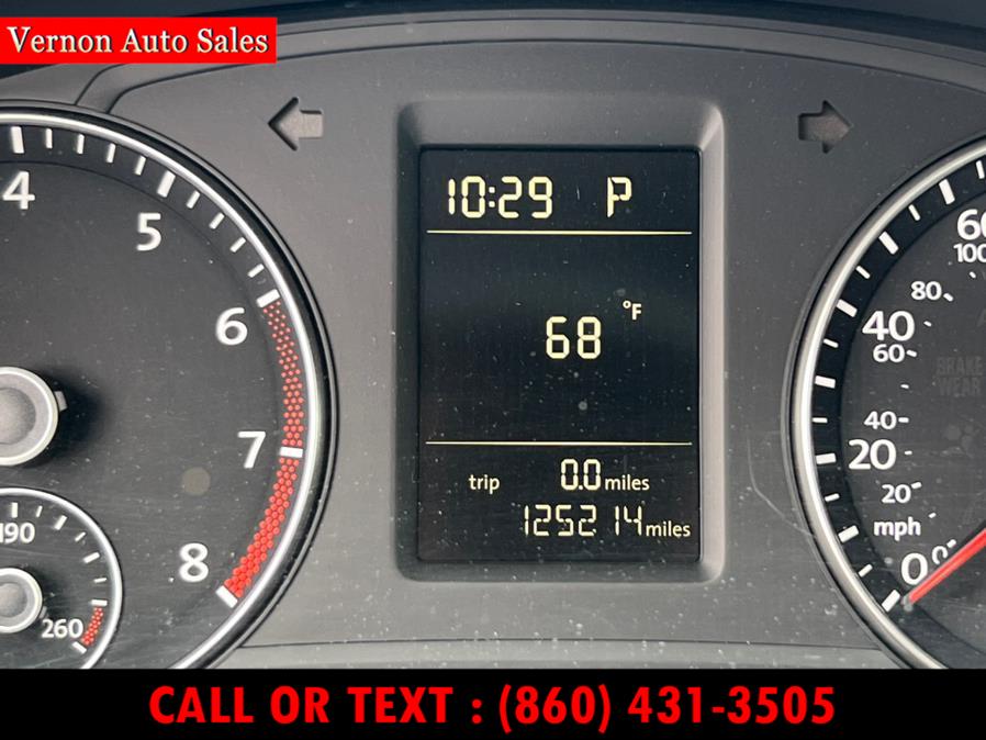 2015 Volkswagen Passat 4dr Sdn 1.8T Auto Limited Edition, available for sale in Manchester, Connecticut | Vernon Auto Sale & Service. Manchester, Connecticut 2015 Volkswagen Passat 4dr Sdn 1.8T Auto Limited Edition, available for sale in Manchester, Connecticut | Vernon Auto Sale & Service. Manchester, Connecticut