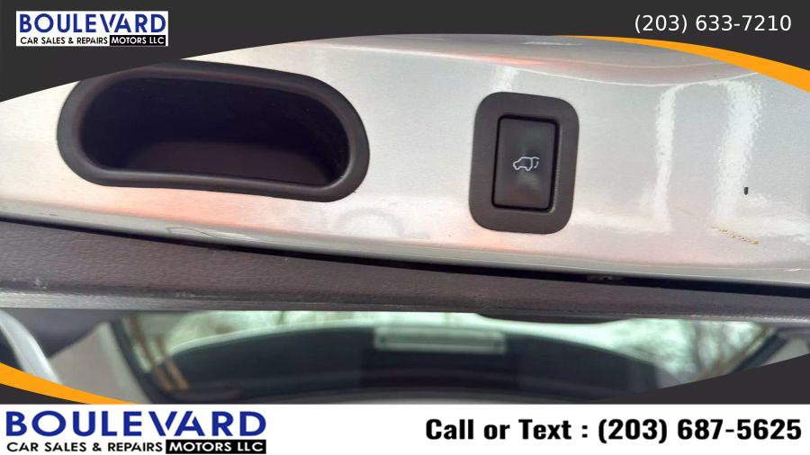 2016 Toyota Highlander Limited Sport Utility 4D, available for sale in New Haven, Connecticut | Boulevard Motors LLC. New Haven, Connecticut 2016 Toyota Highlander Limited Sport Utility 4D, available for sale in New Haven, Connecticut | Boulevard Motors LLC. New Haven, Connecticut