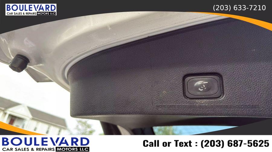 2016 Ford Explorer Limited Sport Utility 4D, available for sale in New Haven, Connecticut | Boulevard Motors LLC. New Haven, Connecticut 2016 Ford Explorer Limited Sport Utility 4D, available for sale in New Haven, Connecticut | Boulevard Motors LLC. New Haven, Connecticut