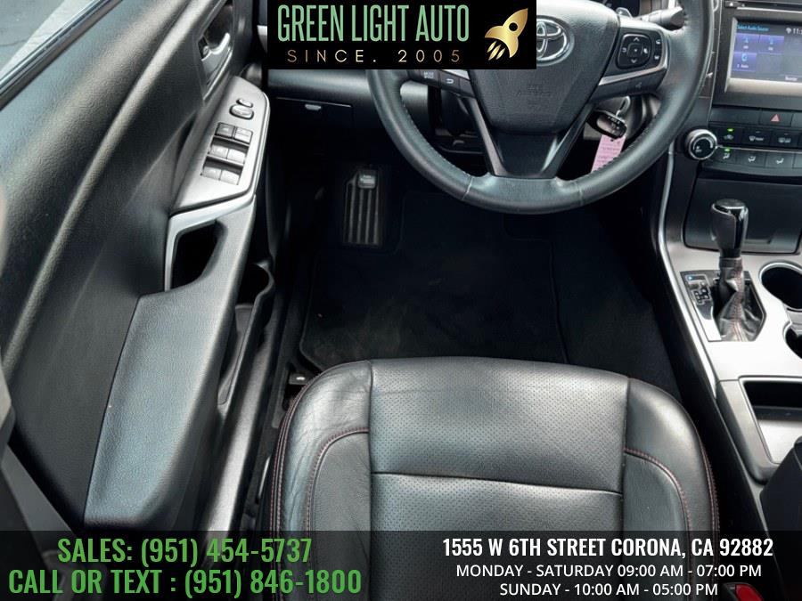 2015 Toyota Camry 4dr Sdn I4 Auto SE (Natl), available for sale in Corona, California | Green Light Auto. Corona, California 2015 Toyota Camry 4dr Sdn I4 Auto SE (Natl), available for sale in Corona, California | Green Light Auto. Corona, California