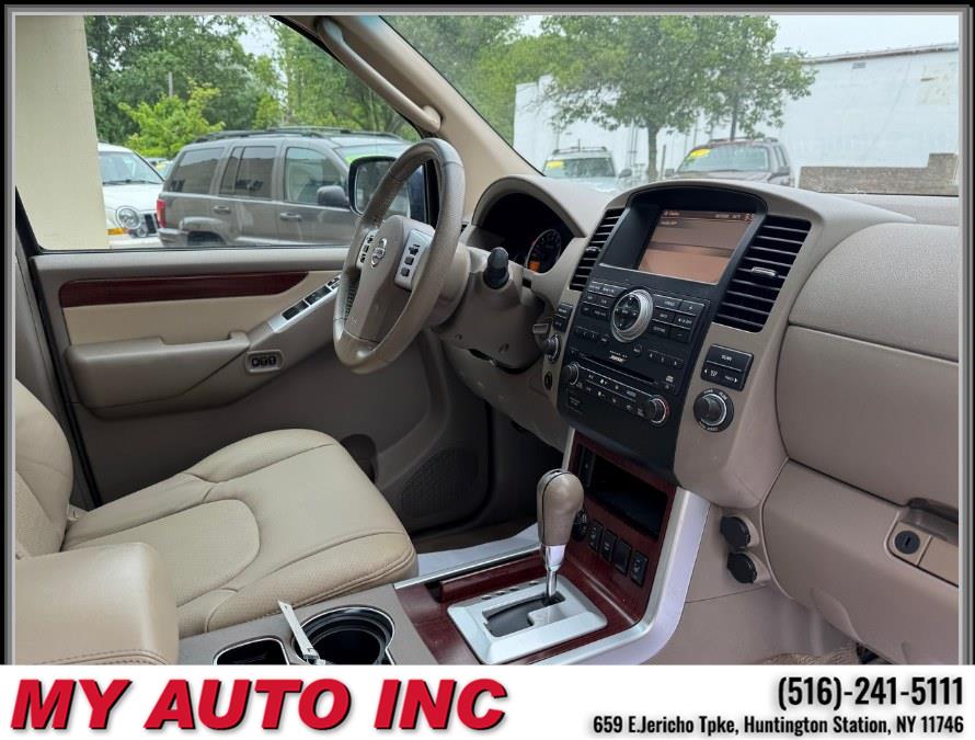 2011 Nissan Pathfinder 4WD 4dr V6 LE, available for sale in Huntington Station, New York | My Auto Inc.. Huntington Station, New York 2011 Nissan Pathfinder 4WD 4dr V6 LE, available for sale in Huntington Station, New York | My Auto Inc.. Huntington Station, New York