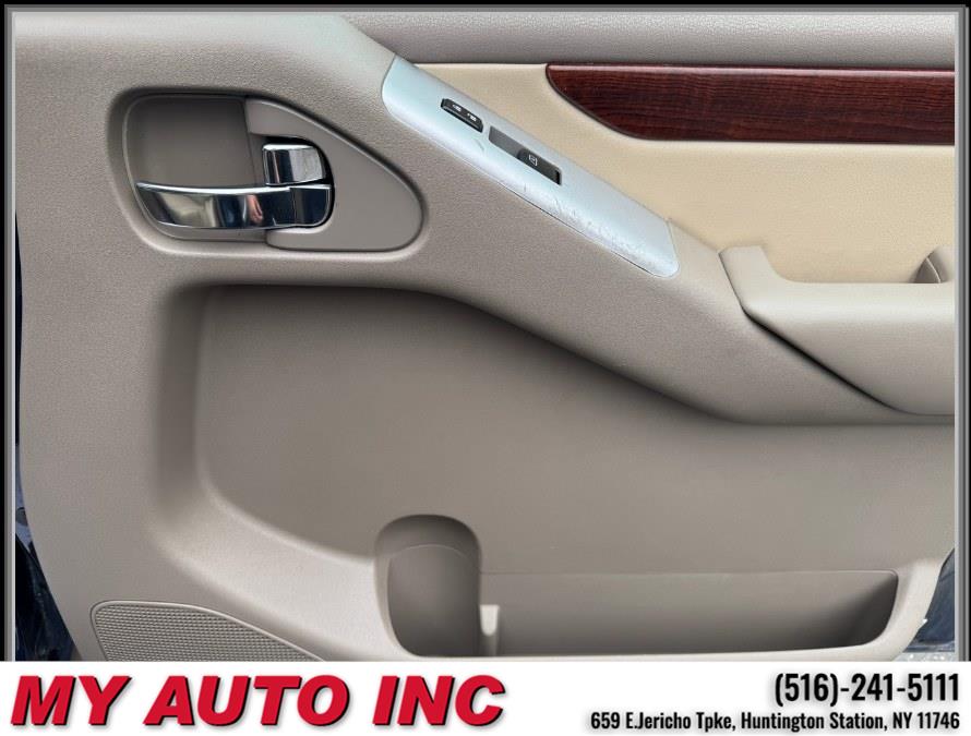 2011 Nissan Pathfinder 4WD 4dr V6 LE, available for sale in Huntington Station, New York | My Auto Inc.. Huntington Station, New York 2011 Nissan Pathfinder 4WD 4dr V6 LE, available for sale in Huntington Station, New York | My Auto Inc.. Huntington Station, New York