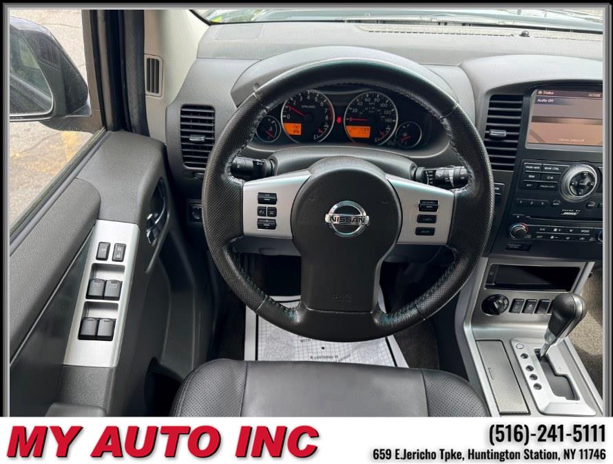 2012 Nissan Pathfinder 4WD 4dr V6 Silver, available for sale in Huntington Station, New York | My Auto Inc.. Huntington Station, New York 2012 Nissan Pathfinder 4WD 4dr V6 Silver, available for sale in Huntington Station, New York | My Auto Inc.. Huntington Station, New York