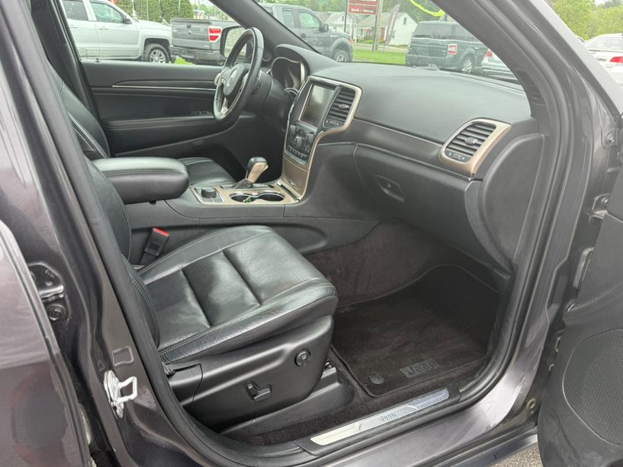 2017 Jeep Grand Cherokee Limited 4x4, available for sale in Southwick, Massachusetts | Country Auto Sales. Southwick, Massachusetts 2017 Jeep Grand Cherokee Limited 4x4, available for sale in Southwick, Massachusetts | Country Auto Sales. Southwick, Massachusetts