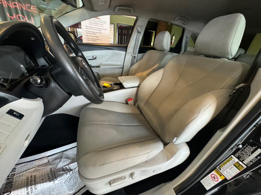 2014 Toyota Venza 4dr Wgn I4 AWD LE (Natl), available for sale in West Hartford, Connecticut | AutoMax. West Hartford, Connecticut 2014 Toyota Venza 4dr Wgn I4 AWD LE (Natl), available for sale in West Hartford, Connecticut | AutoMax. West Hartford, Connecticut