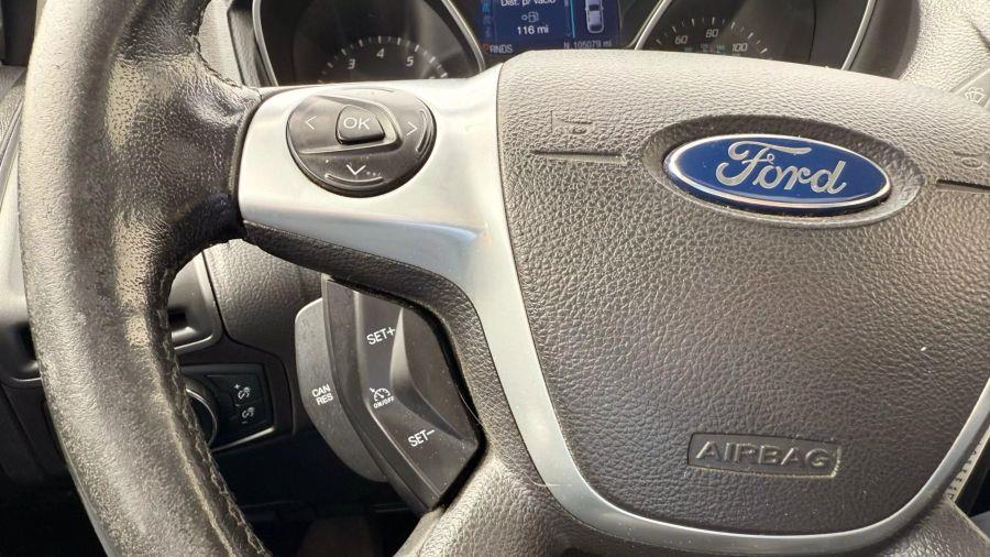 2014 Ford Focus SE Sedan 4D, available for sale in Linden, New Jersey | Route 27 Auto Mall. Linden, New Jersey 2014 Ford Focus SE Sedan 4D, available for sale in Linden, New Jersey | Route 27 Auto Mall. Linden, New Jersey