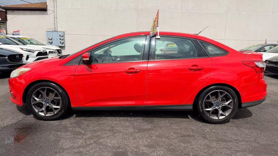 2014 Ford Focus SE Sedan 4D, available for sale in Linden, New Jersey | Route 27 Auto Mall. Linden, New Jersey 2014 Ford Focus SE Sedan 4D, available for sale in Linden, New Jersey | Route 27 Auto Mall. Linden, New Jersey