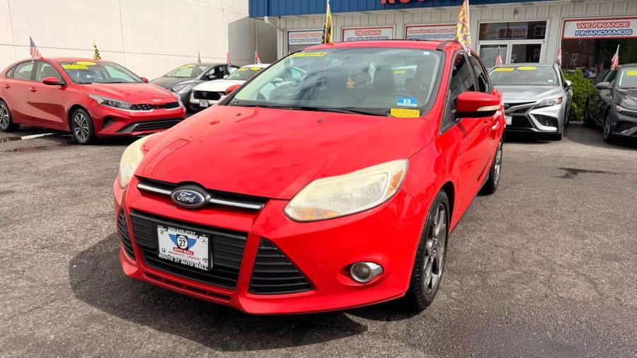 2014 Ford Focus SE Sedan 4D, available for sale in Linden, New Jersey | Route 27 Auto Mall. Linden, New Jersey 2014 Ford Focus SE Sedan 4D, available for sale in Linden, New Jersey | Route 27 Auto Mall. Linden, New Jersey