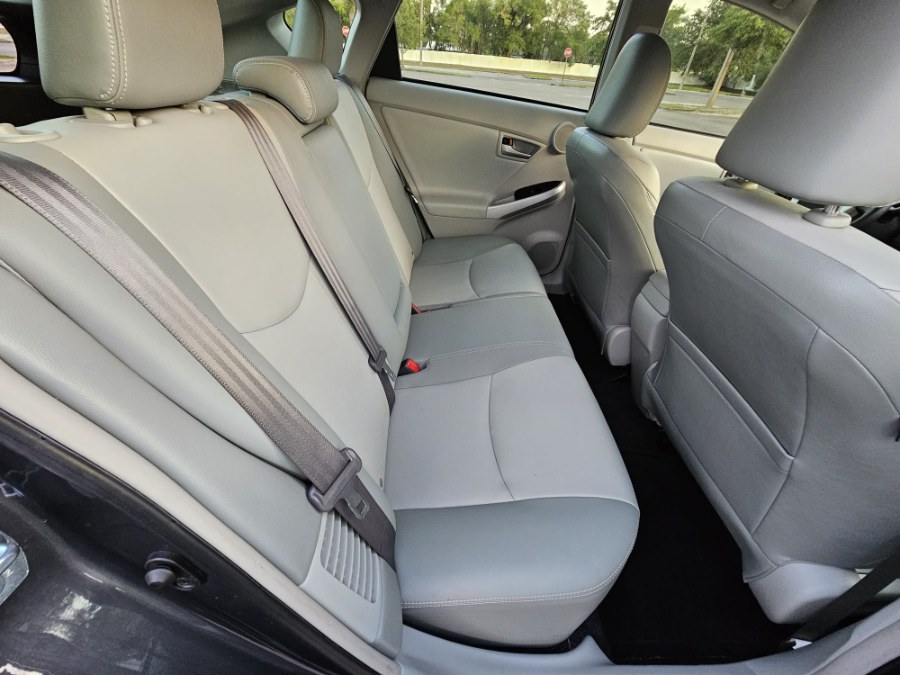 2014 Toyota Prius 5dr HB Five (Natl), available for sale in Longwood, Florida | Majestic Autos Inc.. Longwood, Florida 2014 Toyota Prius 5dr HB Five (Natl), available for sale in Longwood, Florida | Majestic Autos Inc.. Longwood, Florida