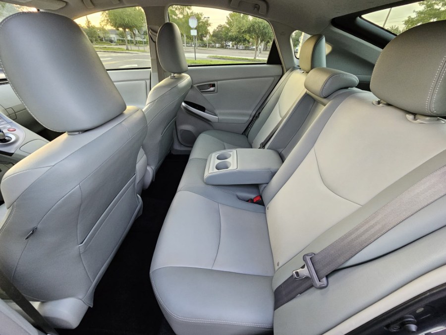 2014 Toyota Prius 5dr HB Five (Natl), available for sale in Longwood, Florida | Majestic Autos Inc.. Longwood, Florida 2014 Toyota Prius 5dr HB Five (Natl), available for sale in Longwood, Florida | Majestic Autos Inc.. Longwood, Florida