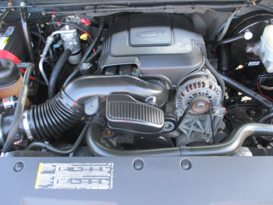 2007 Chevrolet Silverado 1500 4WD Crew Cab 143.5" LT w/1LT, available for sale in Suffield, Connecticut | Suffield Auto LLC. Suffield, Connecticut 2007 Chevrolet Silverado 1500 4WD Crew Cab 143.5" LT w/1LT, available for sale in Suffield, Connecticut | Suffield Auto LLC. Suffield, Connecticut