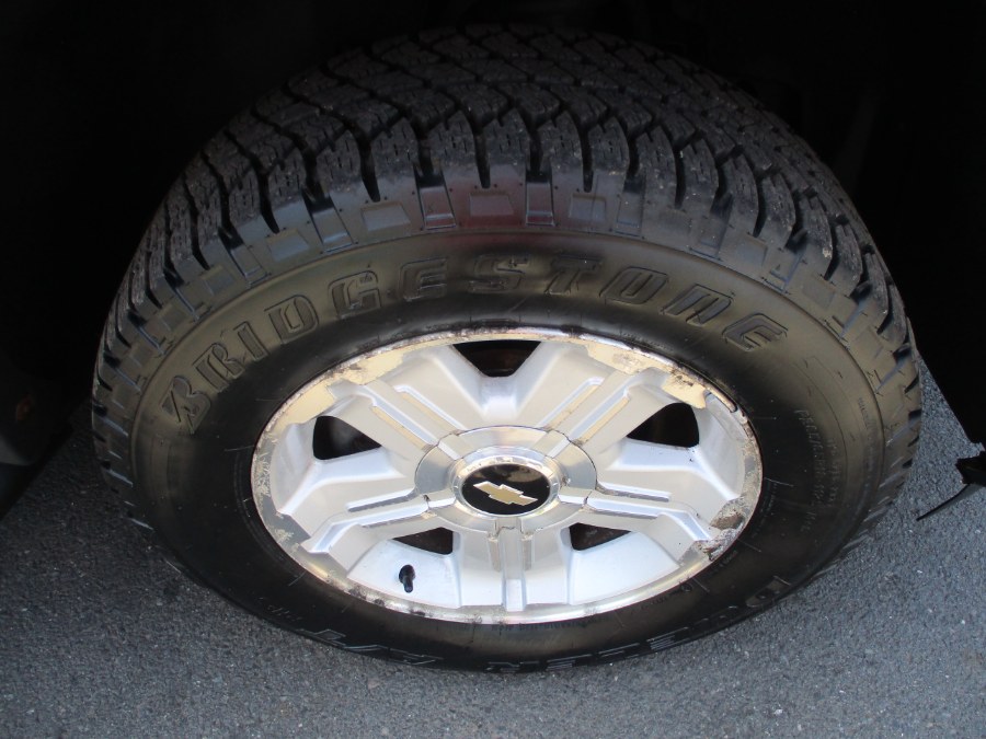 2007 Chevrolet Silverado 1500 4WD Crew Cab 143.5" LT w/1LT, available for sale in Suffield, Connecticut | Suffield Auto LLC. Suffield, Connecticut 2007 Chevrolet Silverado 1500 4WD Crew Cab 143.5" LT w/1LT, available for sale in Suffield, Connecticut | Suffield Auto LLC. Suffield, Connecticut