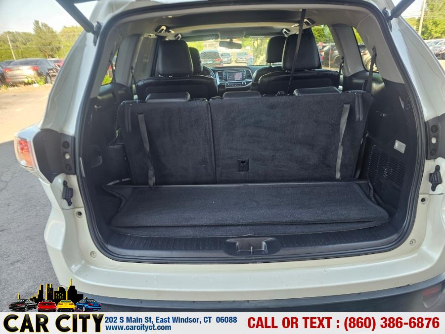 2015 Toyota Highlander AWD 4dr V6 XLE (Natl), available for sale in East Windsor, Connecticut | Car City LLC. East Windsor, Connecticut 2015 Toyota Highlander AWD 4dr V6 XLE (Natl), available for sale in East Windsor, Connecticut | Car City LLC. East Windsor, Connecticut